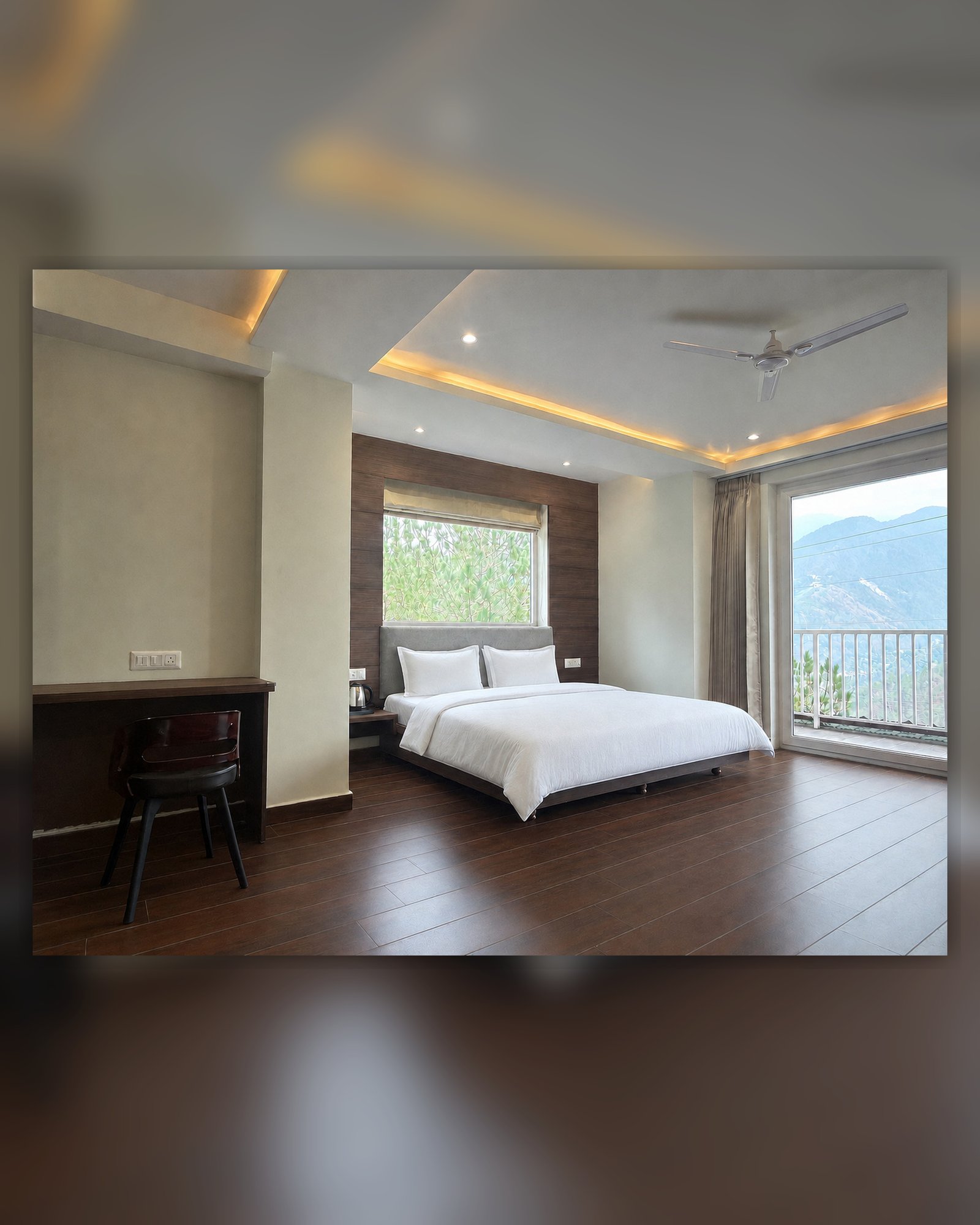 Mountain-facing room at Pineora Dalhousie